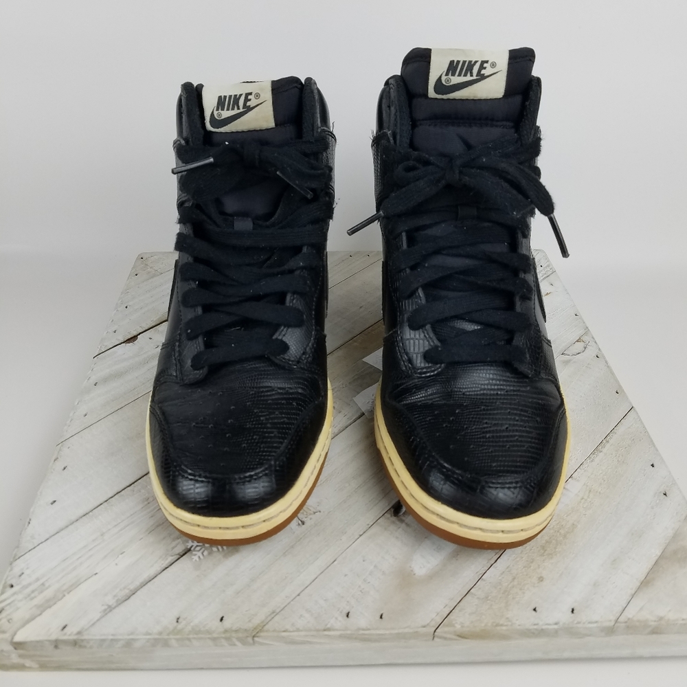 Nike Sky Hi Dunk Blk Wedge Sneakers Sz. 8, Eur 39